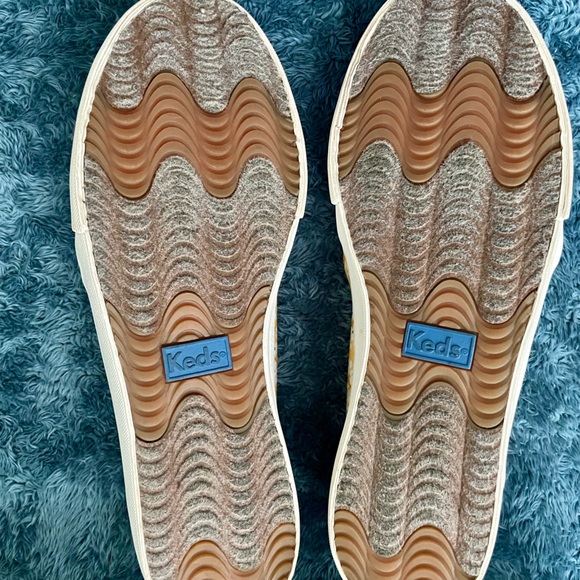 Keds Yellow Floral Double Decker slip on - Picture 3 of 6